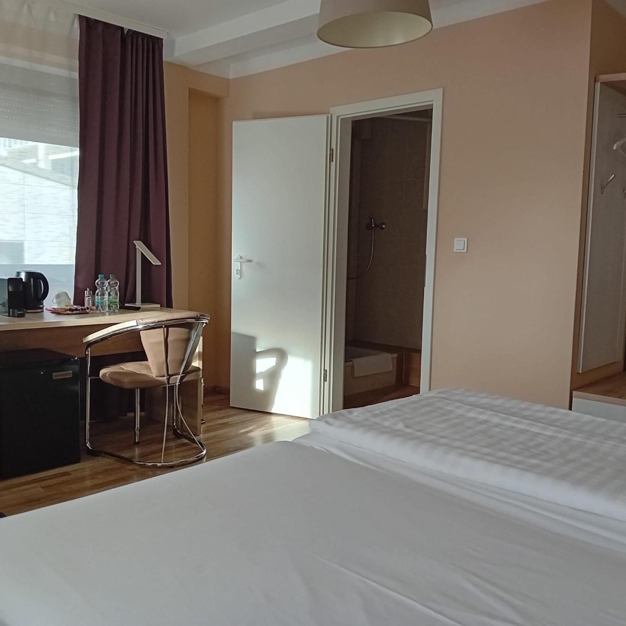 Hotel-Residenz Oberurseler Hof Ngoại thất bức ảnh